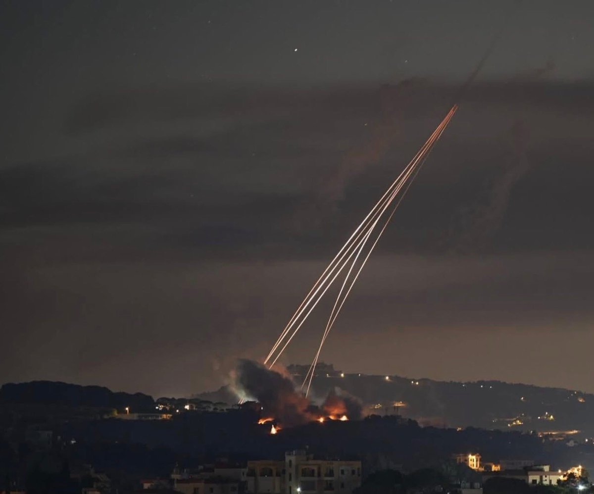 mhdksafa's tweet photo. Israel bombed Lebanon with banned phosphorus munitions, violating Security Council resolution SCR 1701, ceasefire agreement, and international law with absolutely no consequences.

This is another war crime and the International Criminal Court remains silent. https://t.co/HqYxUpEfZq