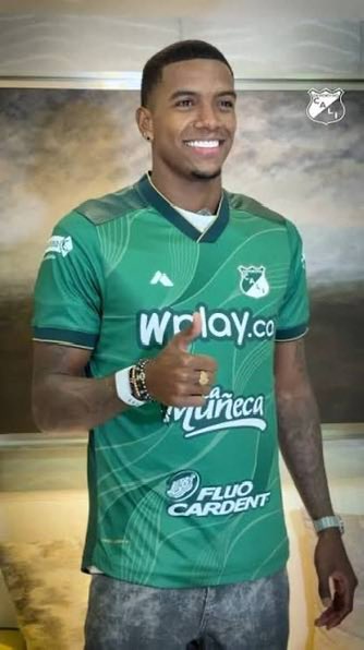 CharBermudez's tweet photo. Yani Quintero que militó en el
Cali el semestre pasado es nuevo jugador de América, También el portero Juan Pablo Montoya con pasado en n Leones y Envigado llega al arco rojo.
#BandaDeportiva #futbol https://t.co/mVPdJpwVGB