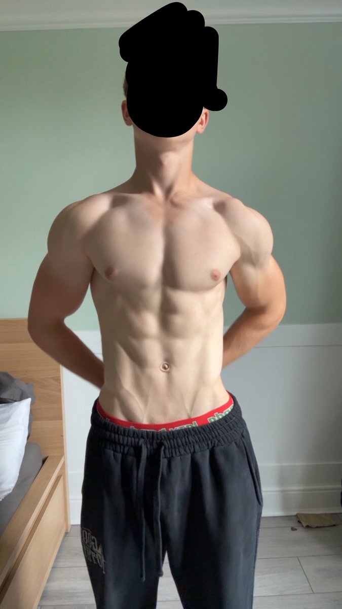 massive_D_man's tweet photo. 61🔄 and my body looks like this :3 #hung teen https://t.co/a5NklM8KGb