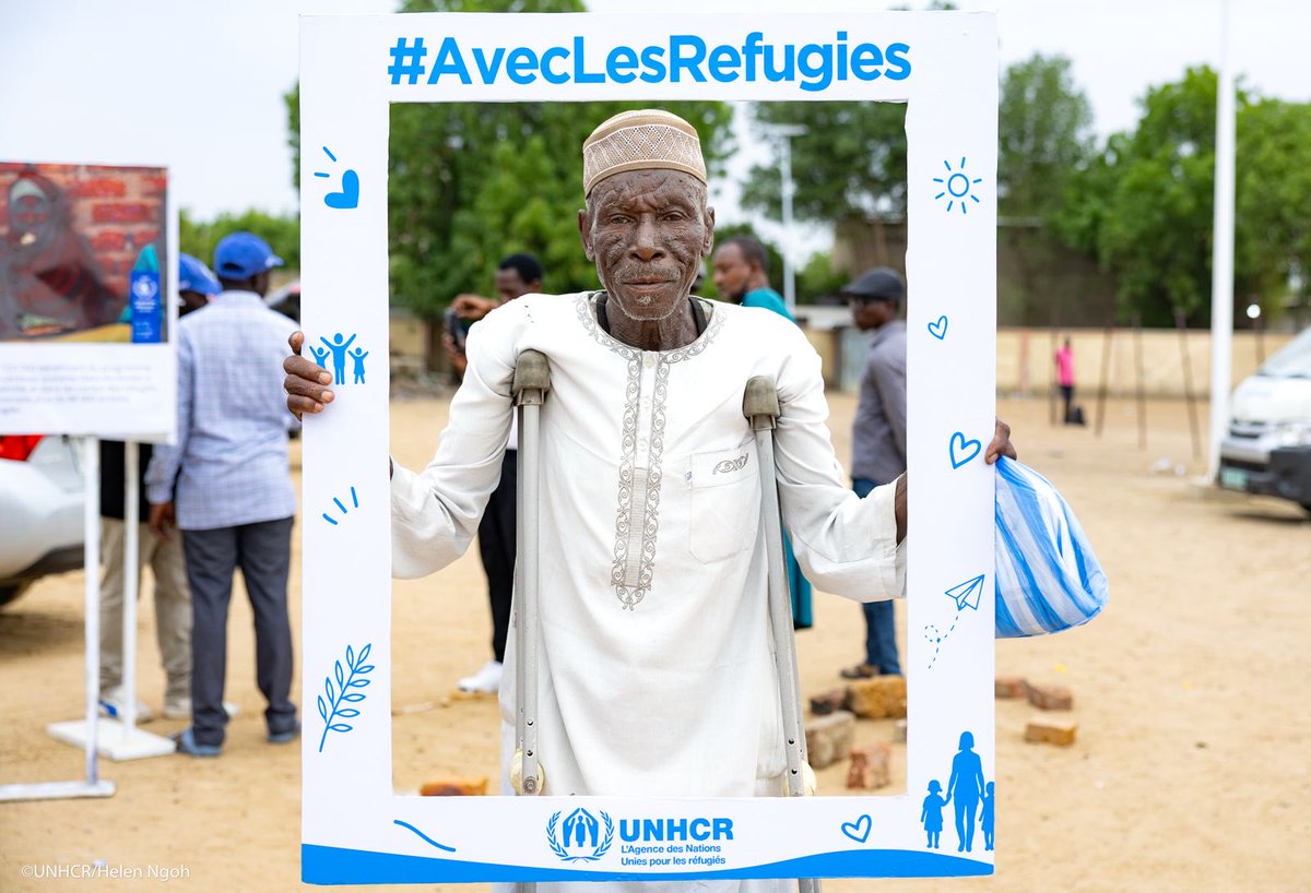 UnhcrTchad's tweet photo. Vous avez vu ça ? 😲

Entre danses spectaculaires, musique et exposition-vente d’articles confectionnés par des réfugiés, la célébration de la #JournéeDuRéfugié à N’Djamena a mis à l’honneur les talents, le savoir-faire et les contributions des personnes contraintes de fuir. https://t.co/ahgNPJPsye