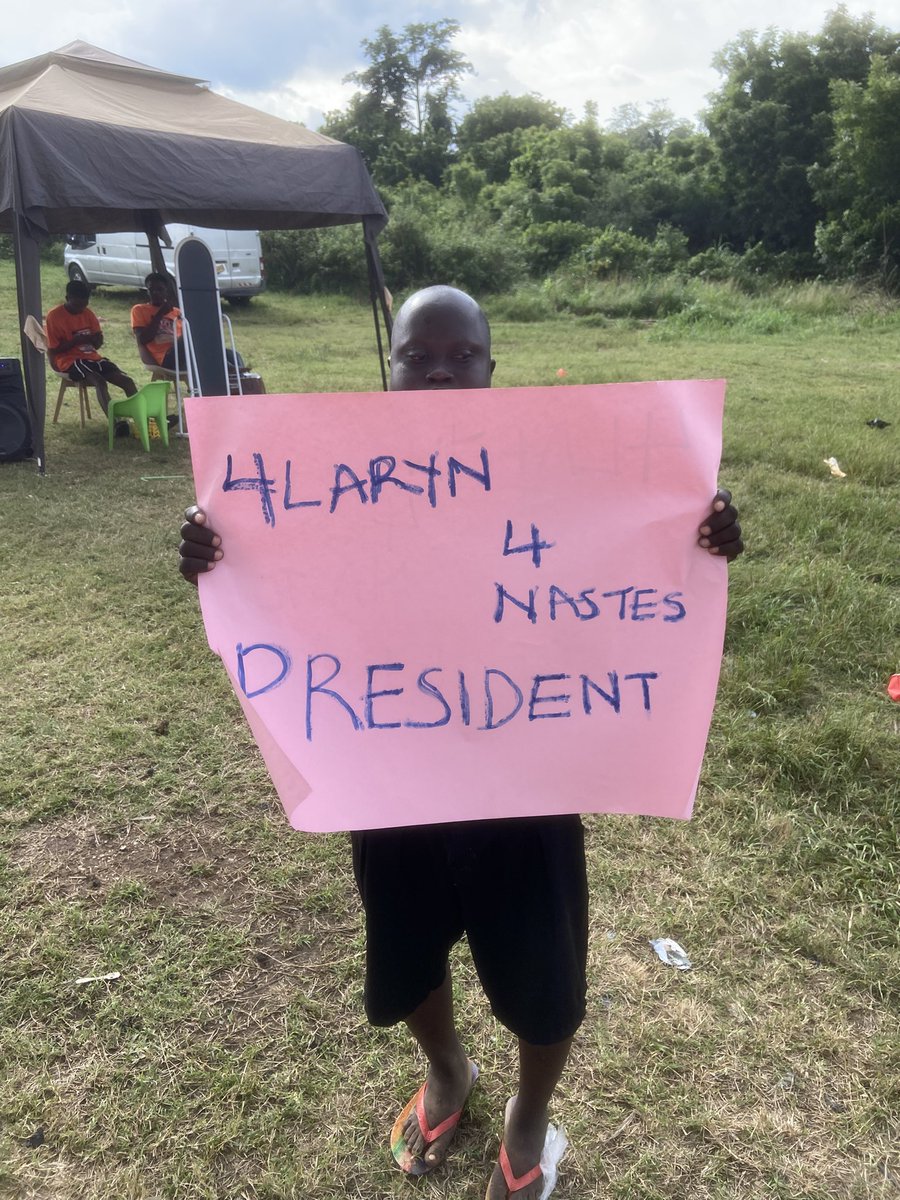 AdeyiAdefolarin's tweet photo. @Zlatan_Ibile Zlatan bami loud e 🤪
Rector don endorse am🌚 https://t.co/Ffi3v79mdk