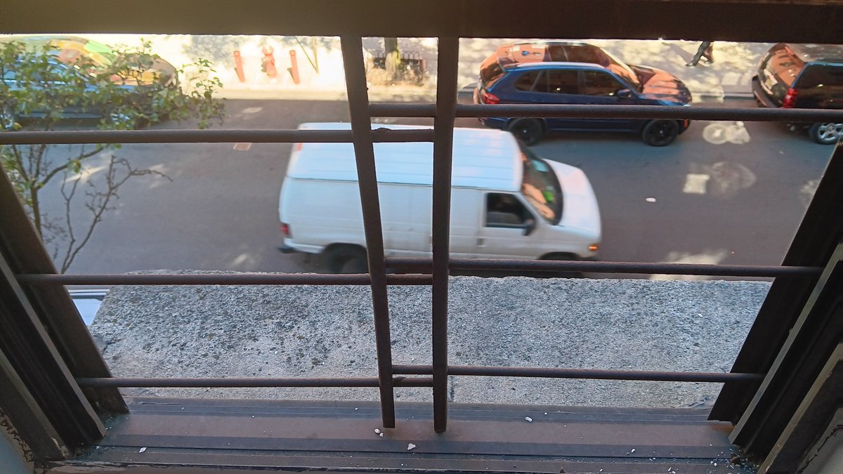 JUSTTIREDOFNYC's tweet photo. This one is rusty &amp; a toddler can fit through why do I have mismatched guards why @311 @bronxbp I will take the safer one @news https://t.co/saNvKcwwC4