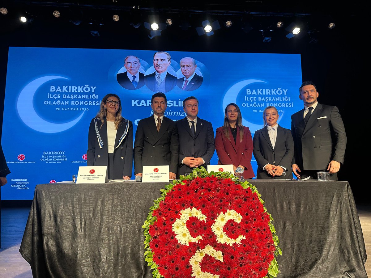bakirkoymhp's tweet photo. 20 Haziran 2026 tarihinde gerçekleştirdiğimiz 15. Olağan İlçe Kongremizi, Genel Merkez MYK Üyelerimiz Sn. Hayati Arkaz, Sn. Mehmet Müftüoğlu, Sn. Metehan Özkan, Sn. Metin Arı ile İl Başkanımız Sn. Volkan Yılmaz'ın teşrifleriyle icra ettik.
Divan Başkanlığını üstlenen MYK Üyemiz Sn. Metehan Özkan'a; Divan üyeleri İl Yönetim Kurulu Üyelerimiz Sn. Börteçine Karabay ve Sn. Av. Nihal Öngel ile İlçe Yönetim Kurulu Üyemiz Sn. Av. Oğuz Kağıtçı'ya değerli katkılarından dolayı teşekkür ederiz.
Kongremize katılarak bizleri onurlandıran tüm misafirlerimize şükranlarımızı sunar, Bakırköy İlçe Kongremizin hayırlı ve uğurlu olmasını dileriz.