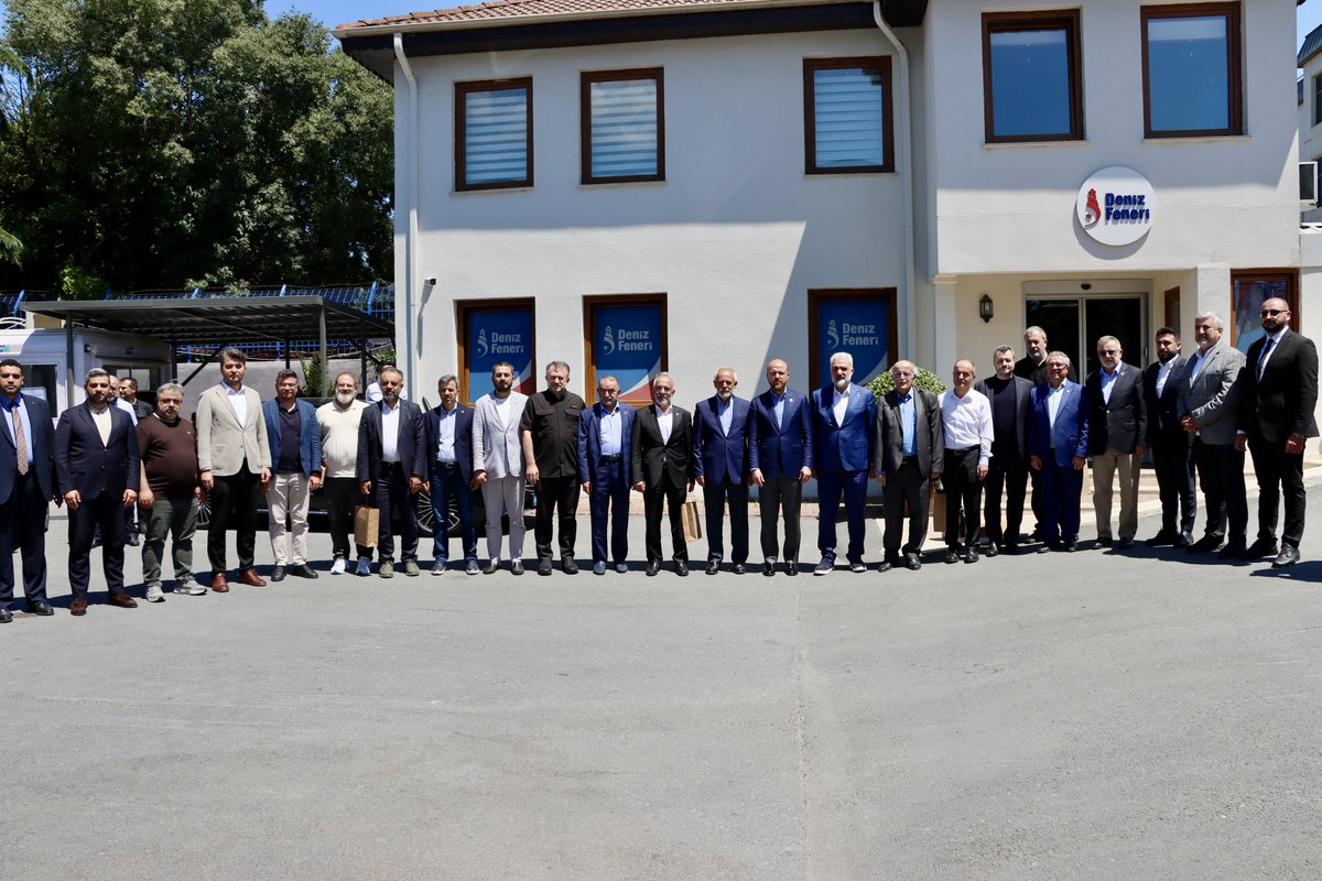 bilalerdogan_TR's tweet photo. İlim Yayma Vakfı Mütevelli Heyeti Başkanı Necmeddin Bilal Erdoğan, Filistin’e Destek Platformu tarafından düzenlenen toplantıya katıldı. https://t.co/lT2vypO7wQ