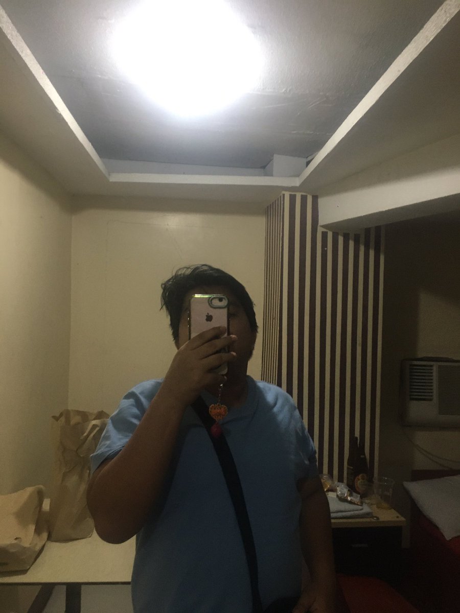 nyeng_daniel30's tweet photo. 🤫 https://t.co/aXUrKHamEM