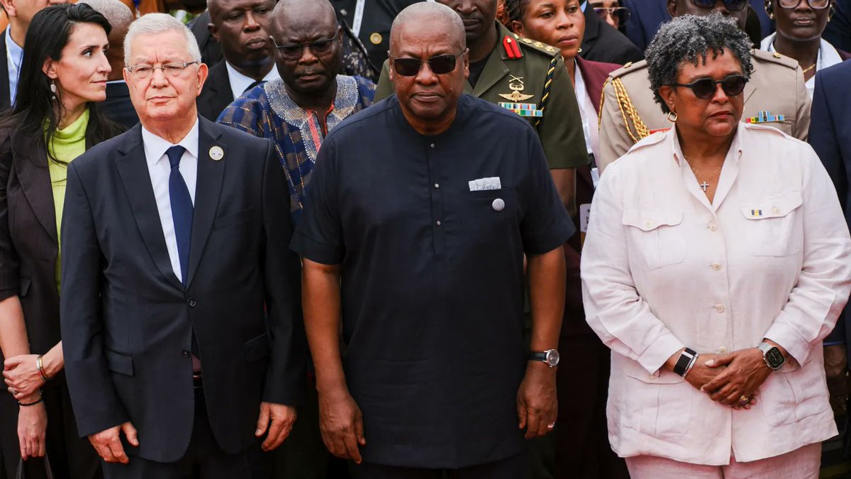 GlobalUpdates24's tweet photo. BREAKING –

African &amp; Caribbean nations have officially demanded reparations for slavery from US &amp; Europe

They have also called for a formal apology from countries that benefited from the slave trade https://t.co/8jS6pWNMao