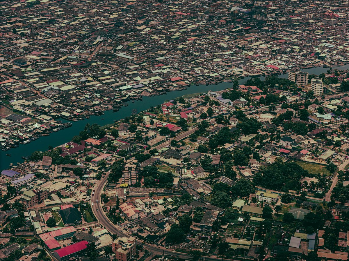 ihamadwil's tweet photo. A city divided by water, but connected by stories.

From above, Lagos reveals a quiet contrast, one side wrapped in greener landscapes and open spaces, the other carrying the weight, rhythm, and density of millions of lives.

A river separates two worlds, but both sides breathe. https://t.co/CdMuWdMI1p