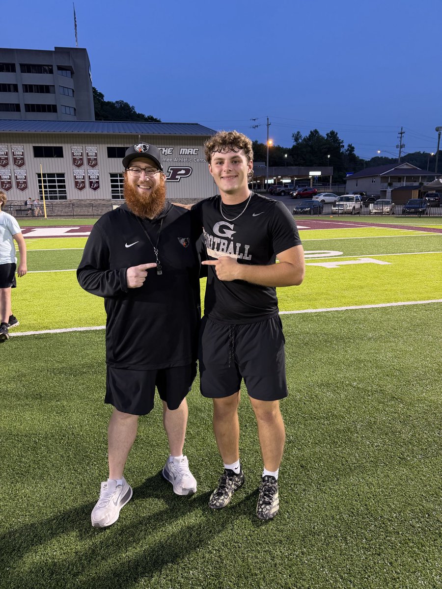ElijahLakin10's tweet photo. Had a great time @UPIKEFOOTBALL camp yesterday! PRs on 5-10-5 (4.37) and Vert (30.4”) with solid 1v1 and half skelly performances. Big thank you to @CoachMikeHarris for the invite.

#BearNation #UPIKE #BearDown https://t.co/G5so0YkO3v