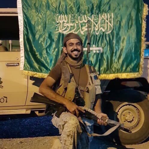 ii3snd's tweet photo. لن ننسى شهداء الوطن الذين بذلوا أرواحهم دفاعًا عن دينهم ووطنهم.
رحم الله الشهيد فيصل بن لافي بن عواد الركابي الولدعي العنزي، وتقبله في الشهداء، وجزاه عن وطنه خير الجزاء، وجعل الفردوس الأعلى مثواه. https://t.co/FVemPlGlyg