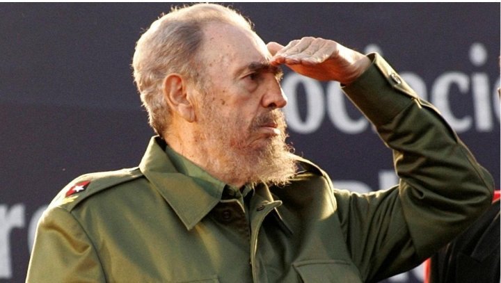 JHGcasanova's tweet photo. 🎙️🇨🇺 #FidelCastro: "La solidaridad entre los individuos es inseparable de la solidaridad entre los pueblos." 

#100AñosConFidel #LatirAvileño #SinPerderUnDía #LatiendoConFidel @AlfreMene37409 @DiazCanelB @DrRobertoMOjeda @PartidoPCC https://t.co/cXGRcoG5hR
