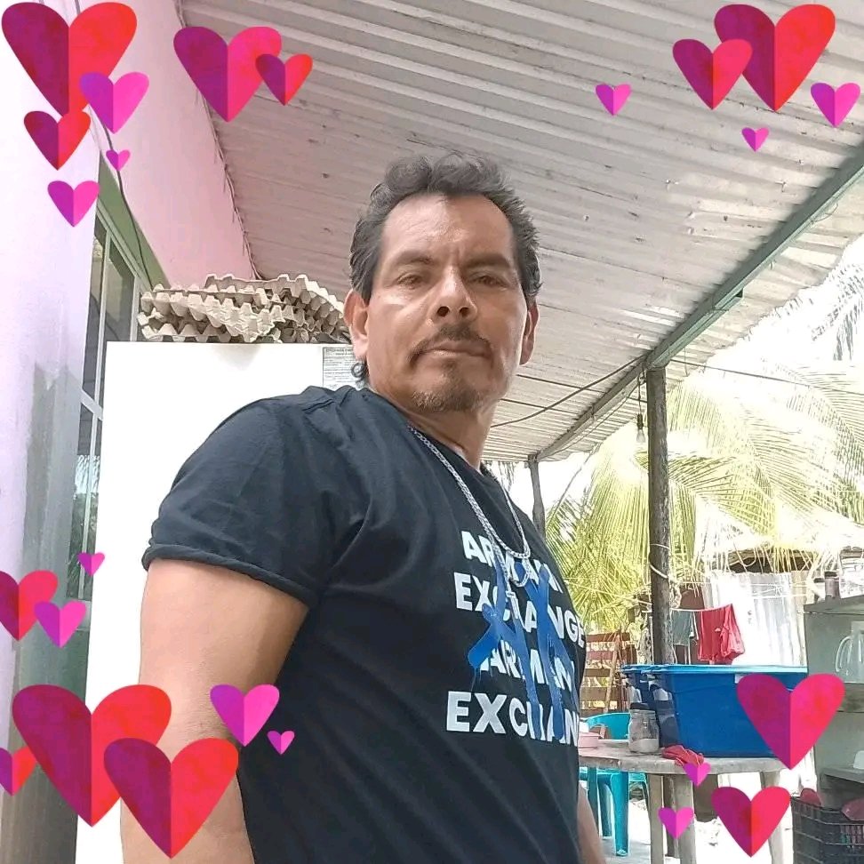 Amorheteros's tweet photo. Más del hetero albañil engañado, sigan con sus RT y podemos compartir heteros espiados en trusa manden DM #HeteroEngañado #heterosentrusa #hombresentrusa #espiandohombres #hombresenropainterior . https://t.co/AVwO88iBjQ
