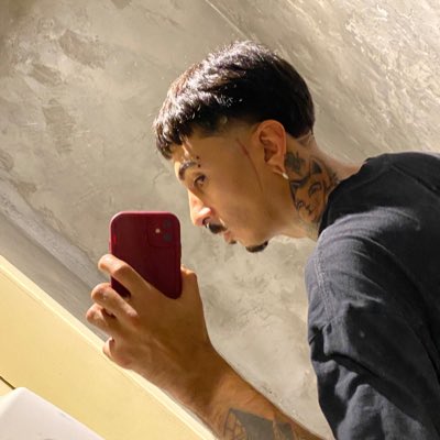 offtheyang's tweet photo. #NovaFotoDePerfil https://t.co/8GEeKzX5ii