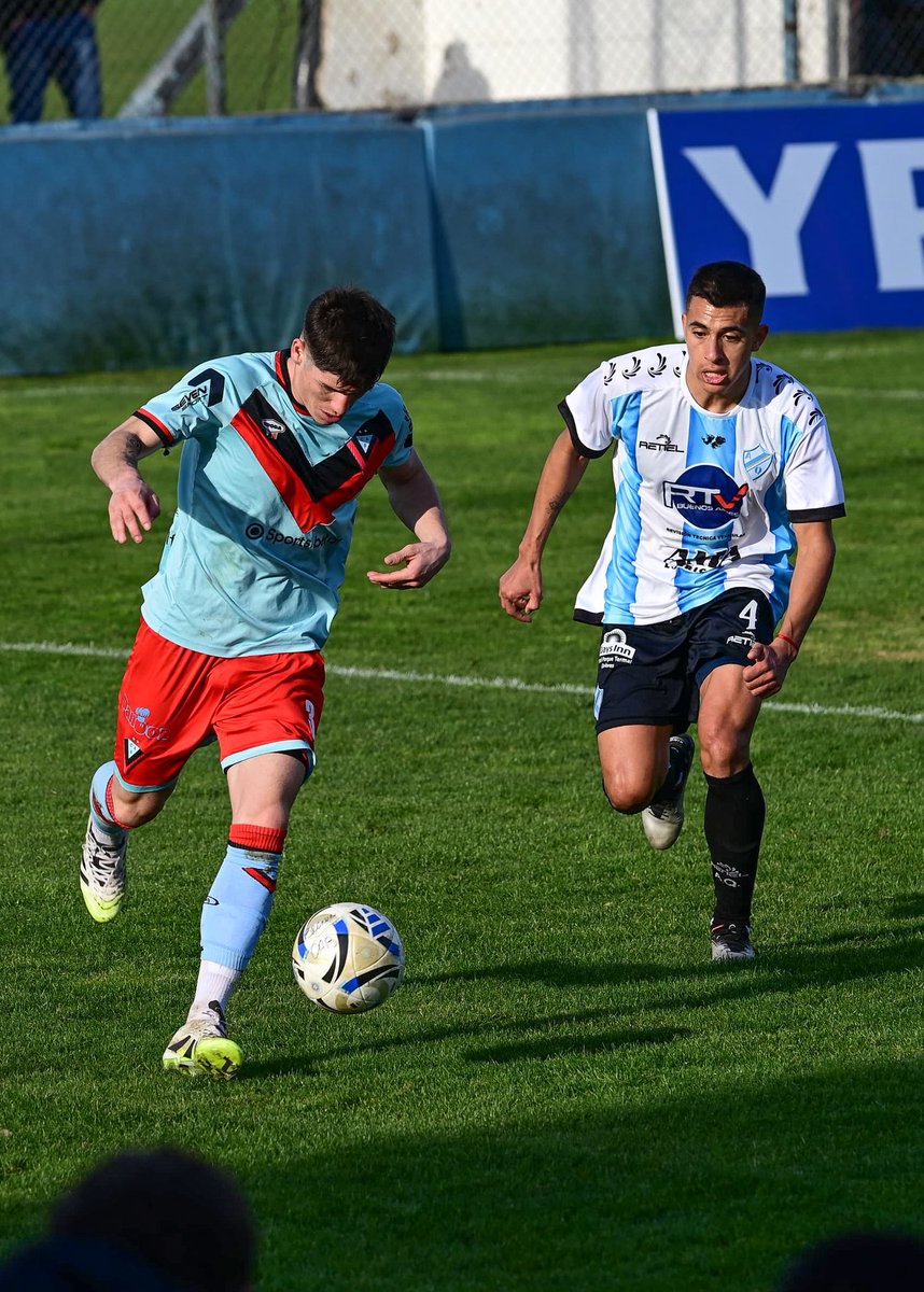 CABrown_Oficial's tweet photo. Finalizó el partido en Adrogué. Brown cayó de local ante Argentino de Quilmes por 4 a 2.

El próximo partido será el día sábado donde Brown frentará a Flandria a partir de las 15.

Vamos Brown! https://t.co/5DcgssmDdO