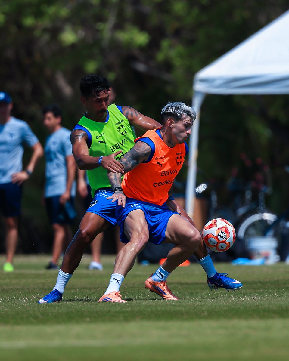 Rayados's tweet photo. Trabajo 👊🏼 Esfuerzo 🔥 Enfoque 🎯 https://t.co/uyX1S3brvc