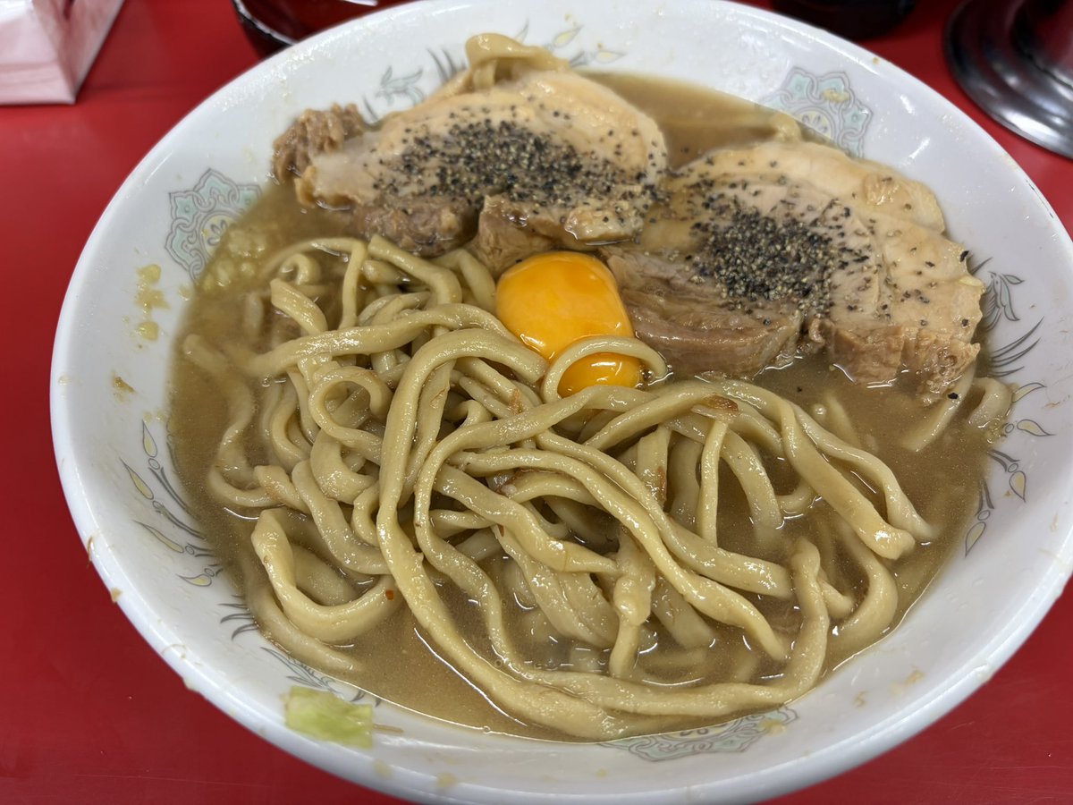 sendaiten's tweet photo. ラーメン二郎 仙台店2 小ラーメン 麺半分 脂抜き ニンニク少なめ ヤサイ少なめ 生姜！14日の仙台店2ラーメンも超〜美味しかったです！ごちそうさまでした！ https://t.co/4TBclwpsZT