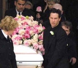 creepydotorg's tweet photo. In 1999, Keanu Reeves and Jennifer Syme lost their daughter at birth. Less than 16 months later, Reeves suffered another tragedy when Syme died in a car crash at just 28 years old. https://t.co/MKkewmlSxo