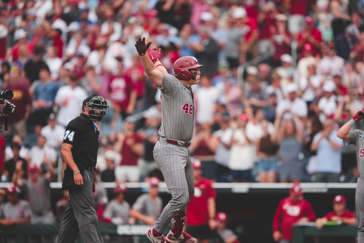 OU_Baseball's tweet photo. Deiten double dippin' 🔥 https://t.co/MU6LX24T3k