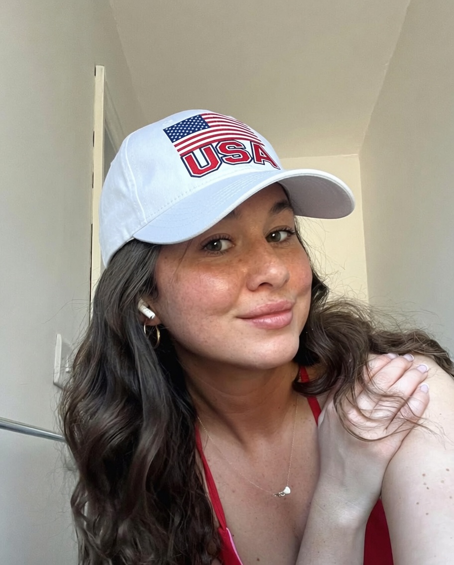 aurora2024X's tweet photo. Always proud to be an American🇺🇸🇺🇸🇺🇸
#WorldCup #USAFans https://t.co/fJk1D6wHKb