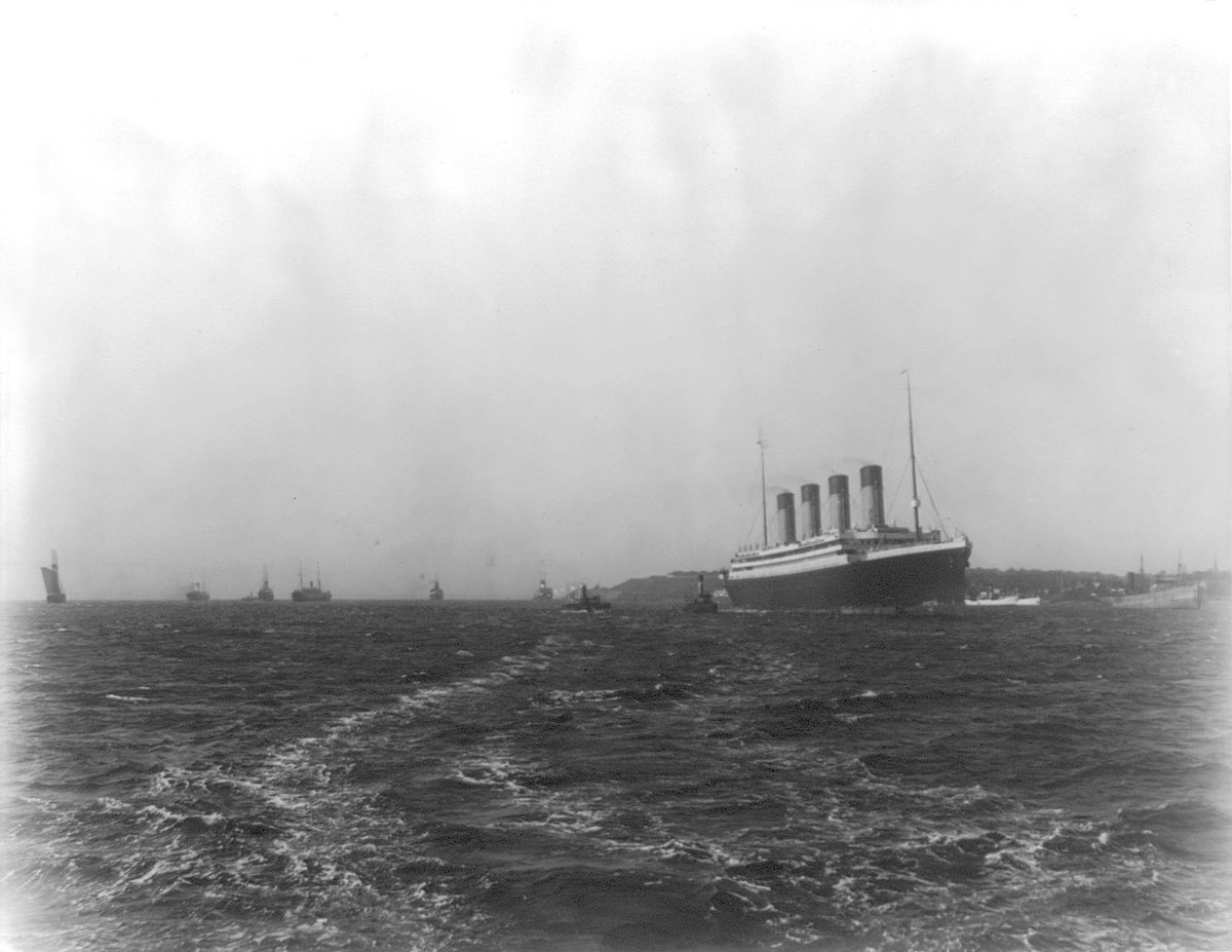 MeriaRmsTitanic's tweet photo. 21st June 1911, after crossing the Atlantic Ocean, in 5 days, 16 hours et 42 minutes, Olympic (#Titanic's sister) completes its Maiden Voyage and arrives in New York. https://t.co/6J4tR5s6Tc