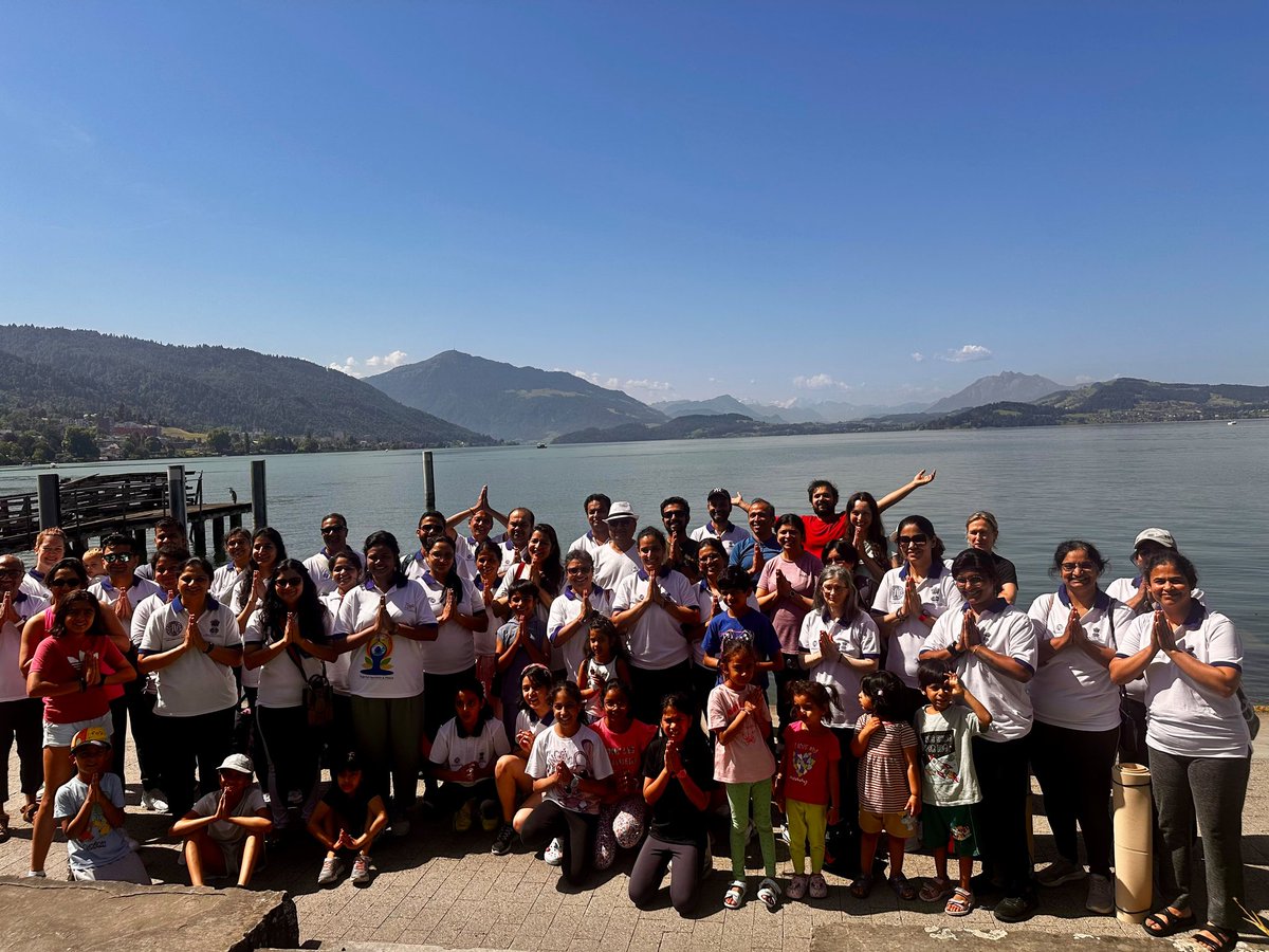 IndiainSwiss's tweet photo. The @IndiainSwiss’s #Yoga journey across 🇨🇭 continued in #Zug with the 12th #InternationalDayofYoga2026 celebrations, organised in collaboration with SEWA Europe and Heartfulness Switzerland.
With participation from the 🇮🇳 diaspora, yoga enthusiasts & community members, the event reflected the growing global embrace of 🇮🇳’s timeless gift of #Yoga as a way of life.
#IDY2026 #YogaforHealthyAgeing #IDY2026inSwitzerland
@MEAIndia @DrSJaishankar @moayush @IndianDiplomacy @PMOIndia