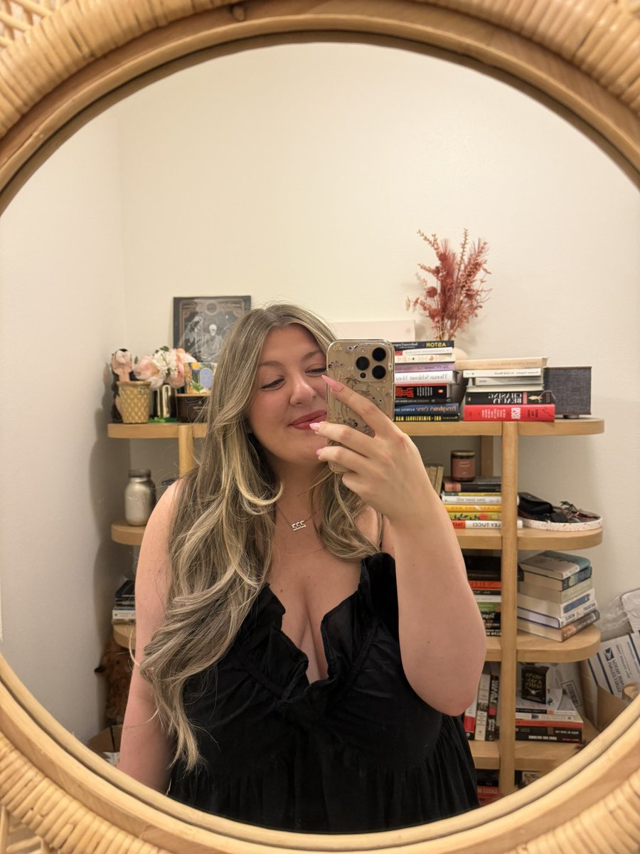 bunny 🖤🐰🥕 tweet media