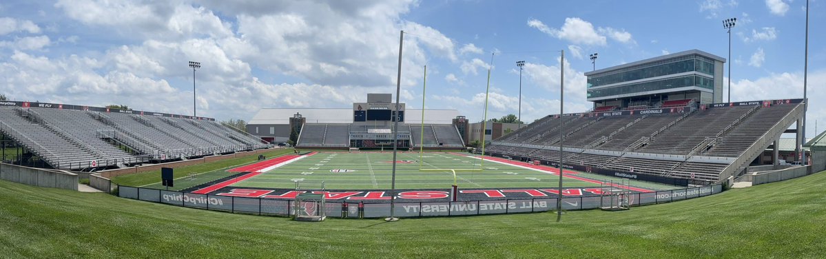 CoachSiwicki's tweet photo. What a great weekend for @BallStateFB !!! Loved having our future Cardinals on campus!
#ChirpChirp https://t.co/gQdcSS5SUY