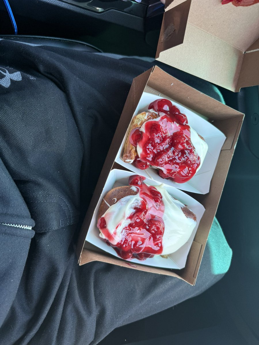 diegoisnotugly's tweet photo. Very delicious https://t.co/yflMtmP2PR