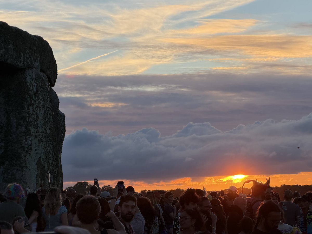 ST0NEHENGE's tweet photo. Stonehenge summer Solstice Celebration 2026 🙏❤️ https://t.co/q9NztegsKP