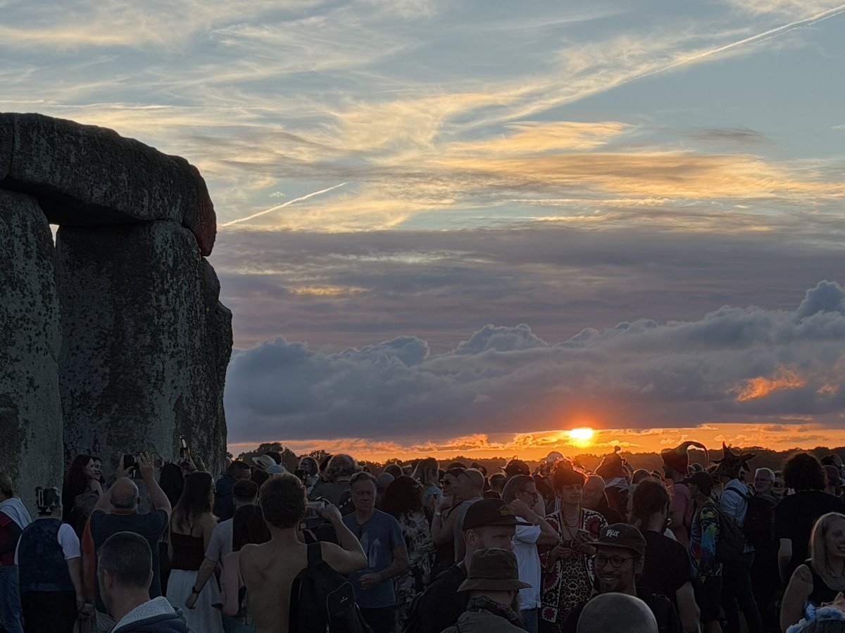 ST0NEHENGE's tweet photo. Stonehenge summer Solstice Celebration 2026 🙏❤️ https://t.co/q9NztegsKP