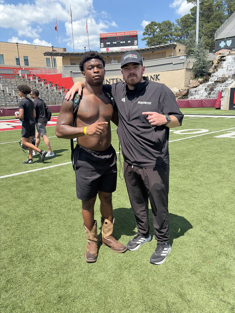 BrownleeMa59318's tweet photo. After a great camp I’m blessed to be re-offered by @AStateFB https://t.co/JyKdbCwKcT