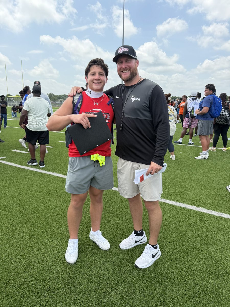 maverick_bayer's tweet photo. Had an awesome time at @ECUTigersFB camp today. Looking forward to attending a game day visit. Shoutout @LitrentaJohn @TheDG_88 @CoachMitch3ll @CoachWeaverJr @CoachCBolden for the great camp. #ClassOf2027 #WillNotBeOutworked #Dedicated https://t.co/lb2a8Wv6gA