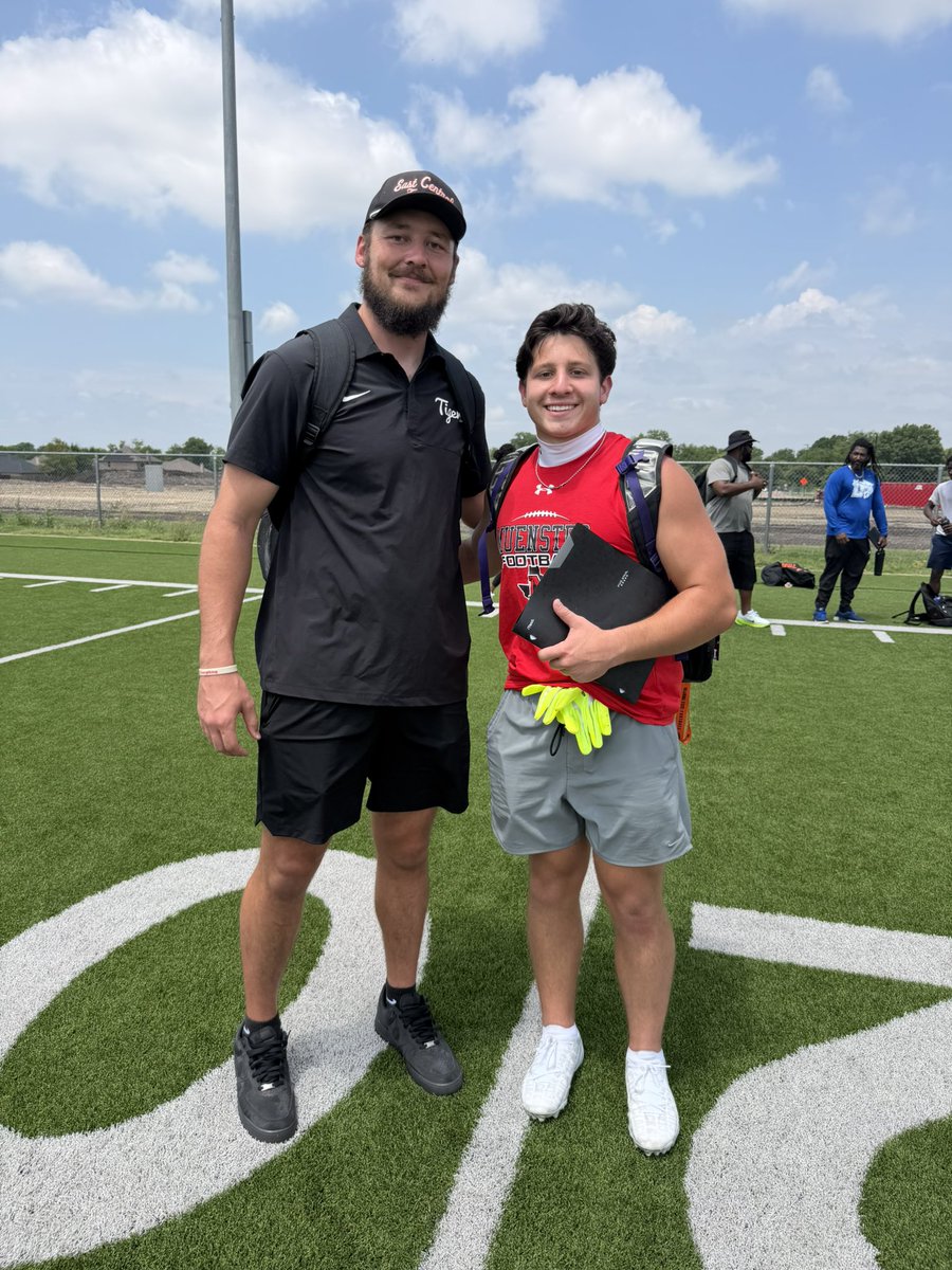 maverick_bayer's tweet photo. Had an awesome time at @ECUTigersFB camp today. Looking forward to attending a game day visit. Shoutout @LitrentaJohn @TheDG_88 @CoachMitch3ll @CoachWeaverJr @CoachCBolden for the great camp. #ClassOf2027 #WillNotBeOutworked #Dedicated https://t.co/lb2a8Wv6gA