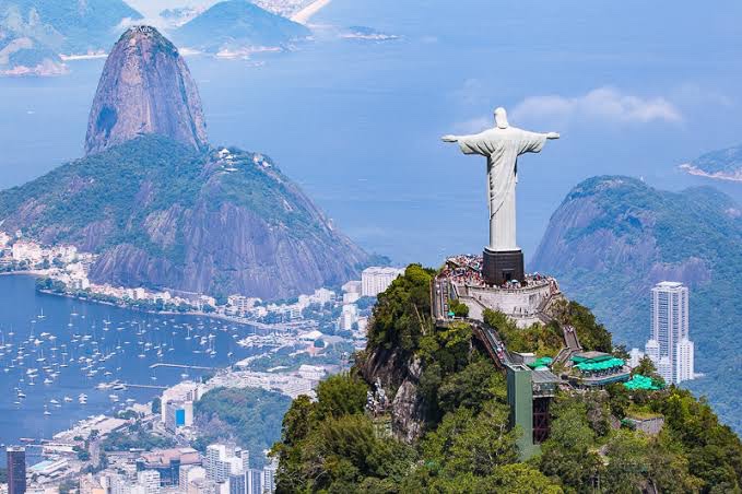 NigeriaStories's tweet photo. BREAKING: Brazil clears Air Peace for direct flight services, slashing travel time from Nigeria to seven hours,  as airline advances expansion plans across four continents. https://t.co/qPIc0OzQfw