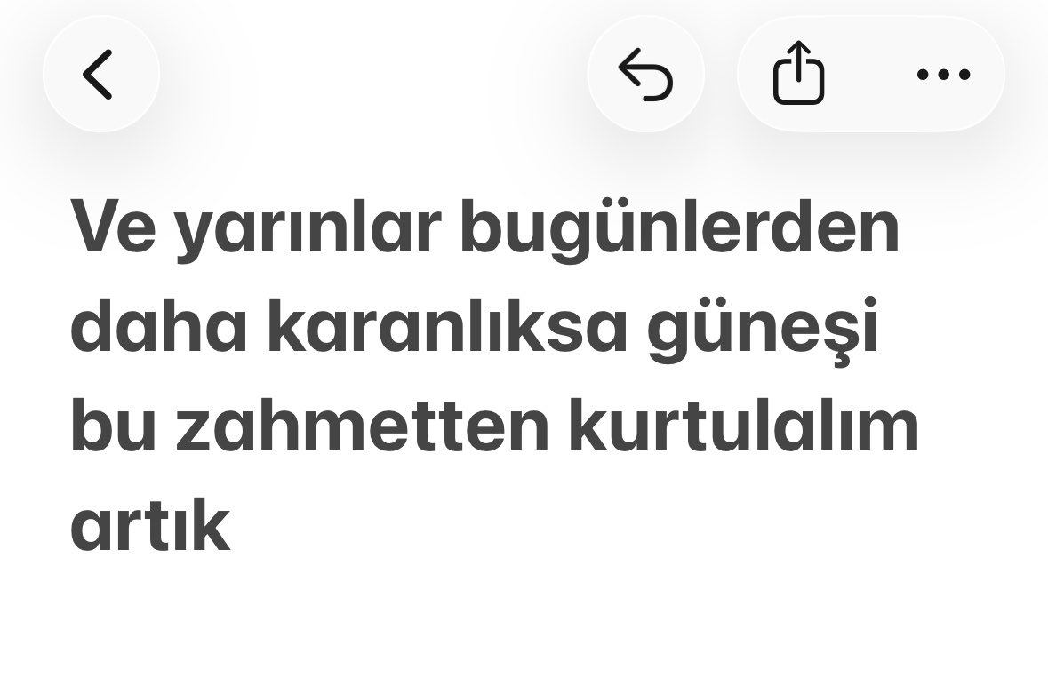 corpsepersonn's tweet photo. Kızlar ve her gece yaşadıkları o buhran https://t.co/lPgatIxMmp