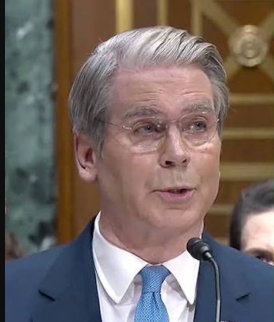 LucasSa56947288's tweet photo. Scott Bessent, who is the US treasury secretary, advised Donald Trump not to host Volodymyr Zelenskyy in the Oval Office, having called the Ukrainian president a “little fucker”, a “special-needs child” and “Mr Bean on crack”, according to a new book.’ https://t.co/Ix7fuCNeIH