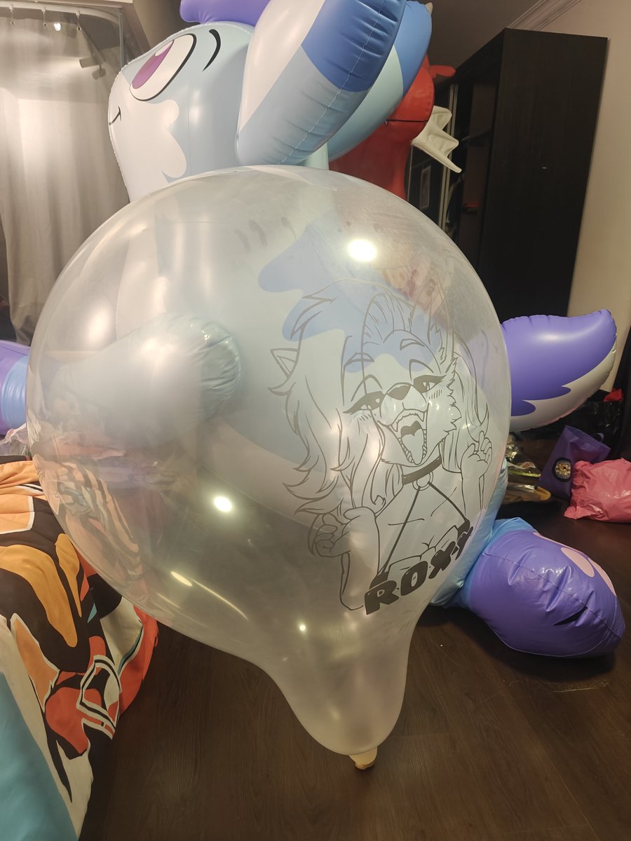 Cleowolfdrag's tweet photo. @KundraBites Hmmm,I have something better In mind😊 https://t.co/aGoTpywvz0