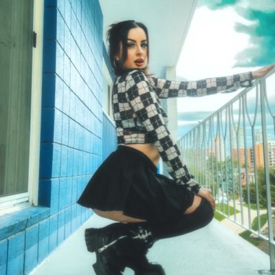 sword_kween's tweet photo. #NewProfilePic https://t.co/It05LvdpWP