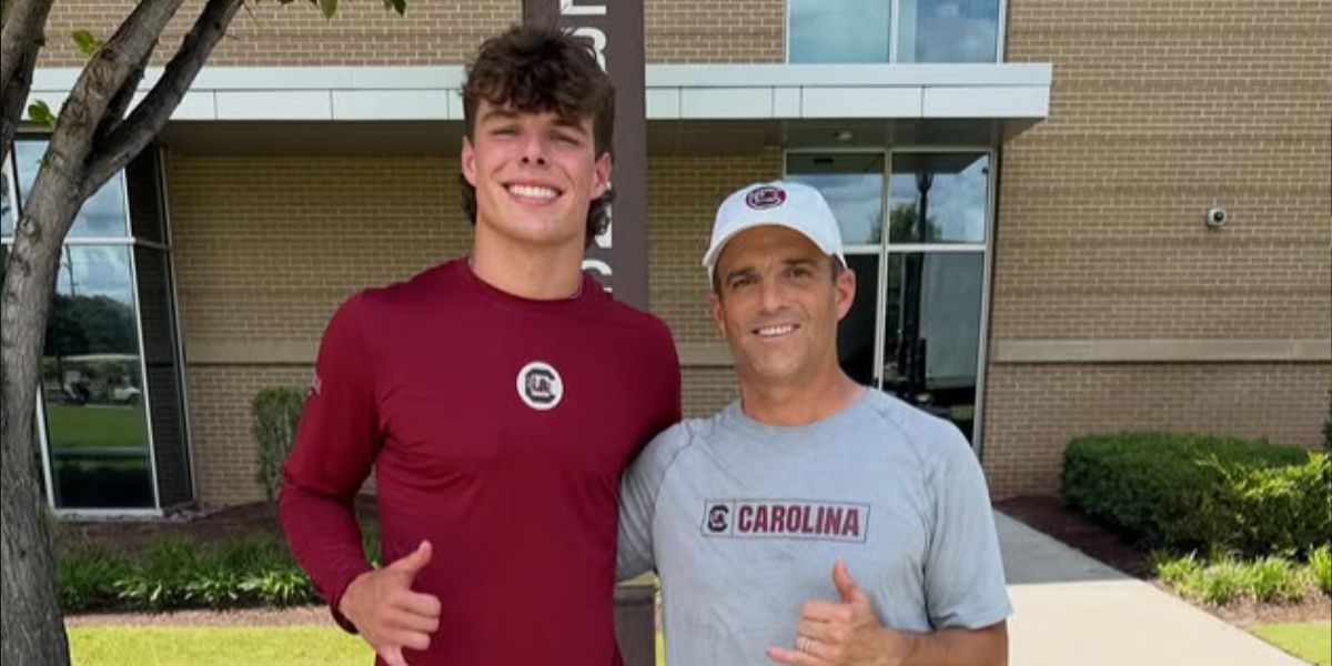 GamecockCentral's tweet photo. South Carolina football lands PWO commit from Pickens county native 🏈

Read: https://t.co/KoVCHsPeJD https://t.co/sOGgsmMXFA