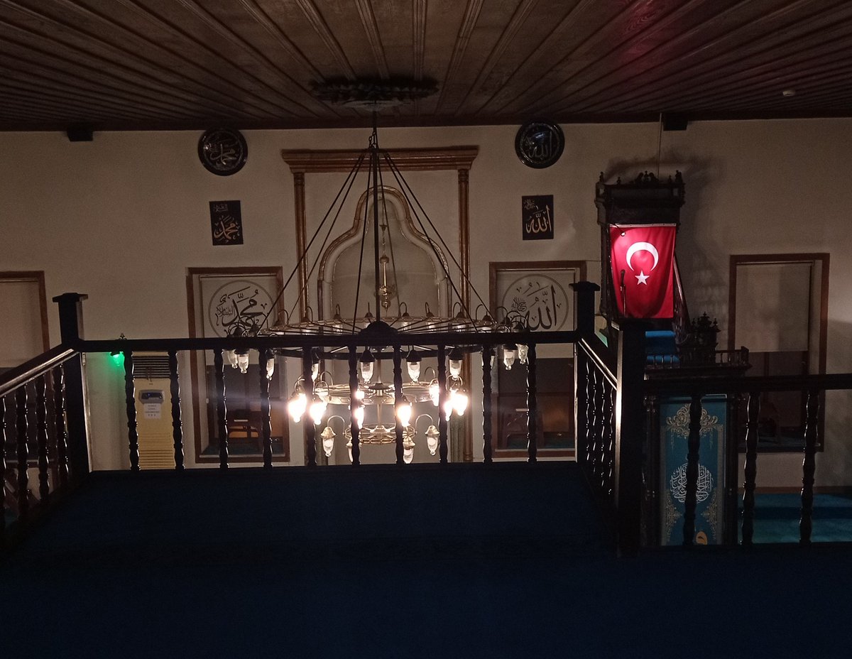 birsemazen's tweet photo. Mütevazı mescidlerin güzelliği... https://t.co/hEd91wIZsU