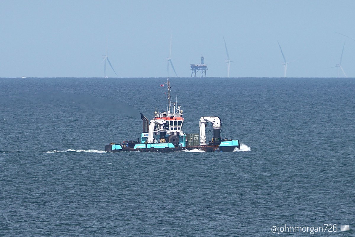 johnmorgan726's tweet photo. The VOE VIKING, IMO:9331139 heading out to the @DominionEnergy Coastal Virginia Offshore Wind (#CVOW) farm construction project, flying the flag of the United Kingdom π¬π§. #ShipsInPics #UtilityVessel #VoeViking https://t.co/02RZUvVbWx
