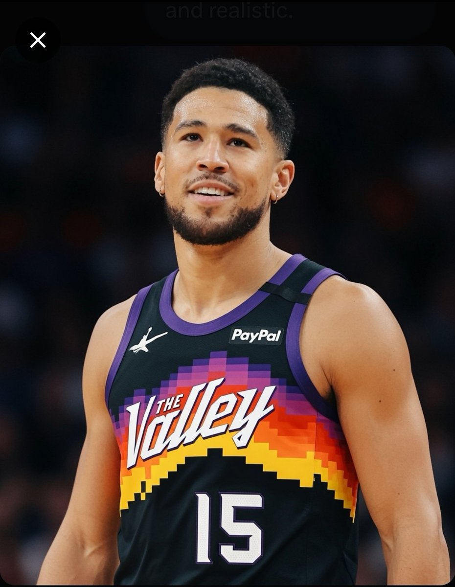 ThePhoenixSuns2's tweet photo. Devin Booker is still THAT guy

 #SunsUp #Quince #ElValle

 🏜🏆⏳️☀️📙 https://t.co/nR8qkel9TQ