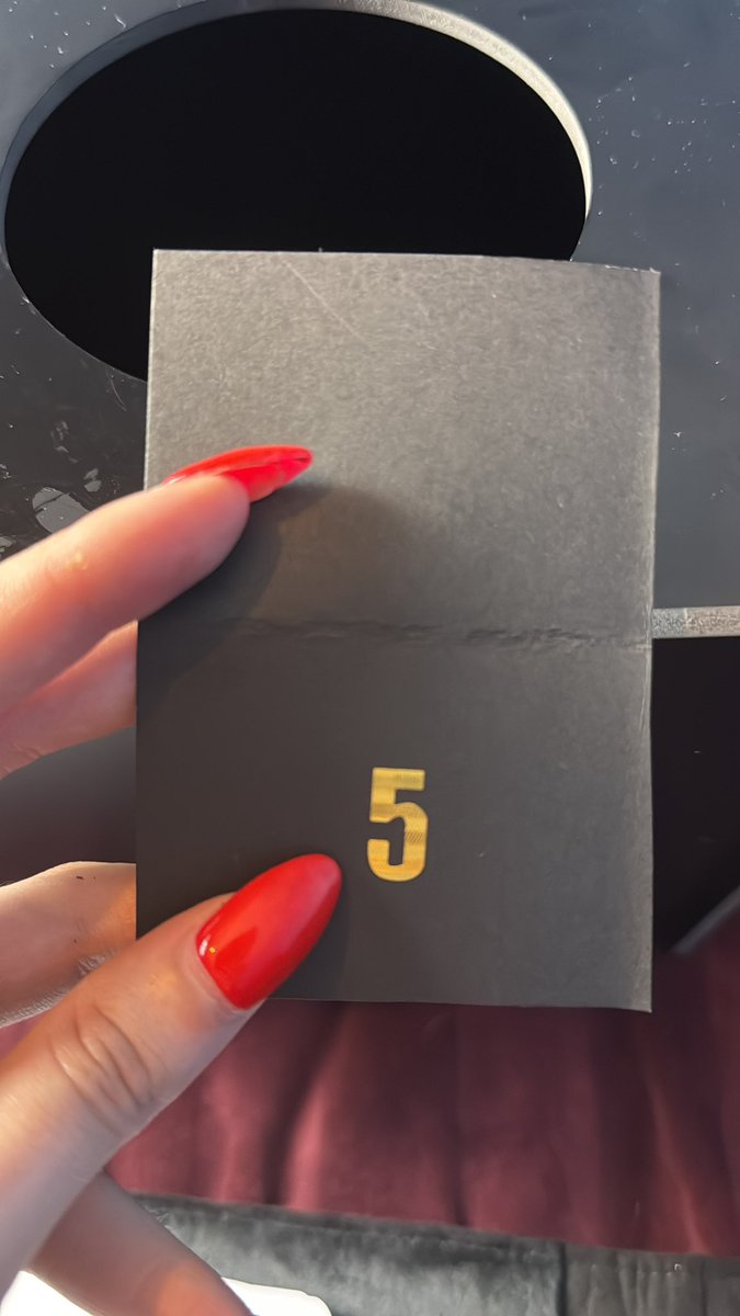 GoddessVampyr's tweet photo. And that concludes 
THE VELVET RAFFLE!!🎟️

Lucky no 5 is the WINNER!!! And will get a 12 hour overnight dungeon stay with me!! ⛓️ what will i do with him…😈

And number 28 

gets the runner up prize of 1 free entry into my next draw 🖤

-Not sure what happend to the soumd on the recording from the live 

Thanks everyone for taking part 🧛‍♀️