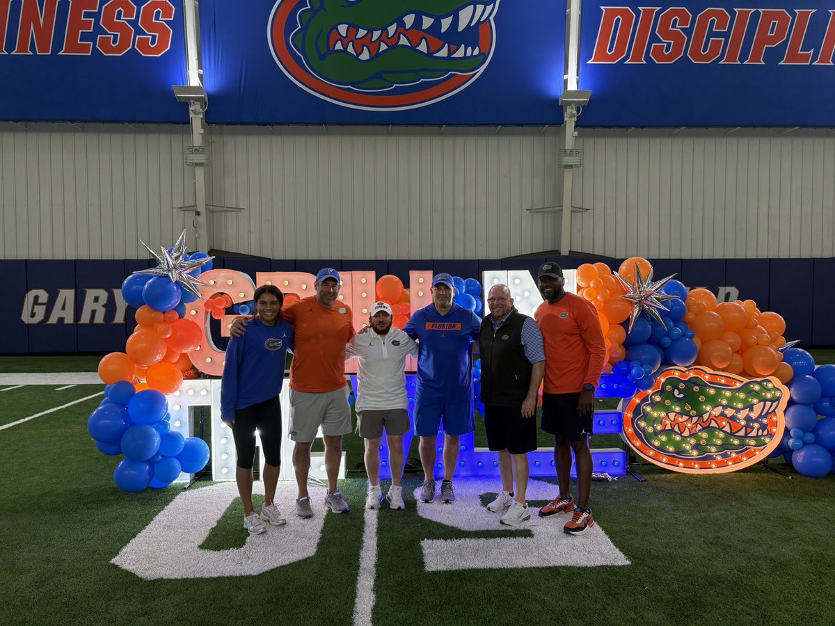 averyliggon's tweet photo. Best front office in the game. Just means more. Go Gators!! 
@GM_DaveCaldwell 
@neripolk 
@PrescottChris91 
@Belsner133 
@_CoachLucas https://t.co/q0tBWjCKca