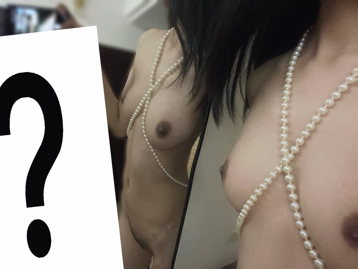 Kmitb1's tweet photo. 哪张好看？tell me why 
#对镜拍 #巨乳 https://t.co/XJCRJOlkoy