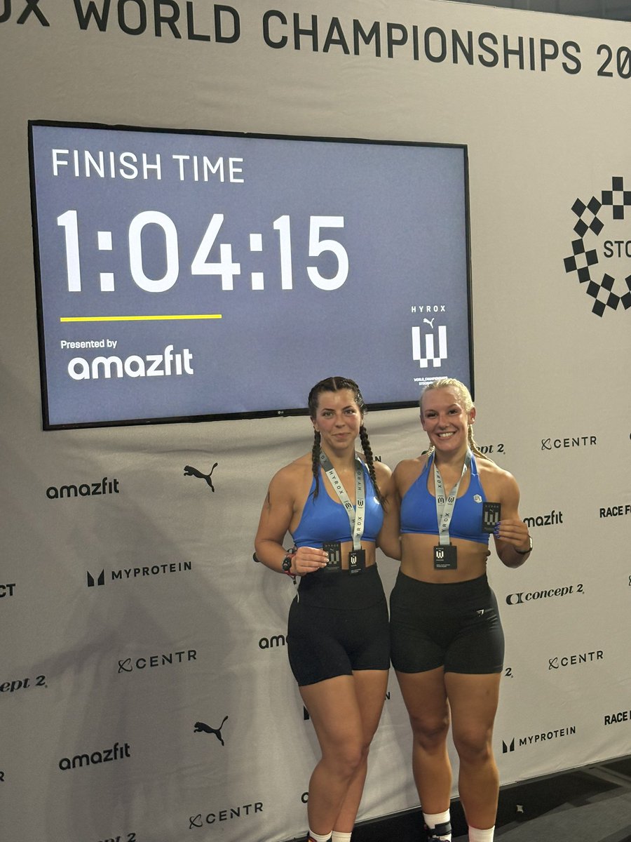 DevonMoore8's tweet photo. HYROX Worlds - Pro Doubles ✨ https://t.co/pJHffHgIlL