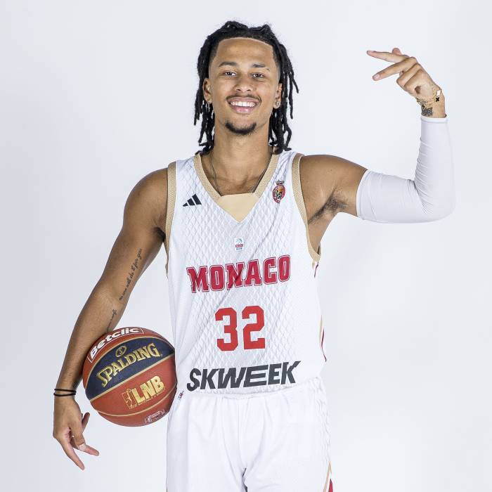 Insideuroleague's tweet photo. Valencia and Matthew Strazel have reached an agreement in principle, pending minor details. The Spanish club is offering Strazel the role and financial package he was seeking. The deal is close to being completed. https://t.co/M64m9IFs0Y