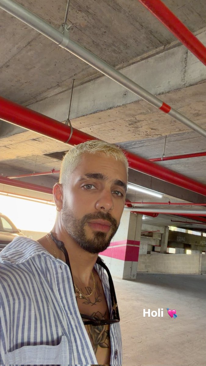 unknownBlax's tweet photo. @jimebiebs_9331 Mi liter tiene cara de que la paso bueno 🐐🔥 https://t.co/Elk2umESJm