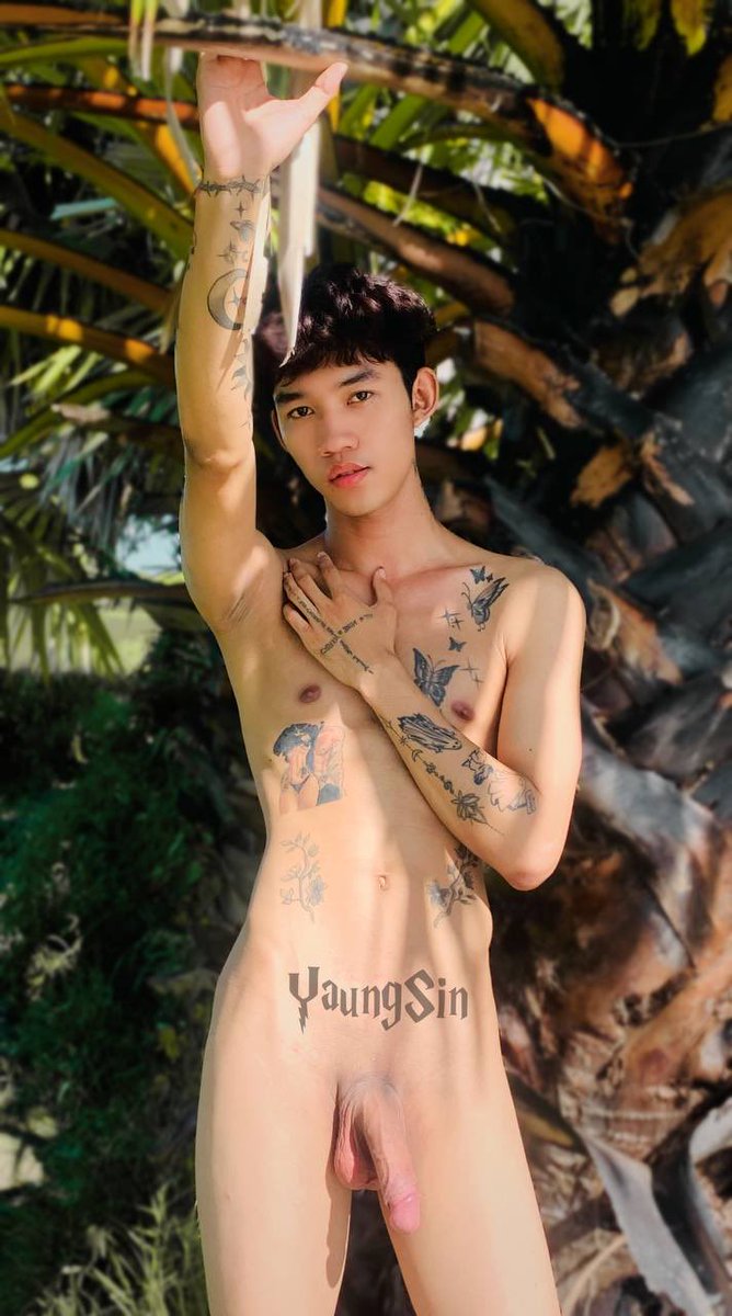 YaungSin200's tweet photo. 2023ကပုံလေးတေ😣😣 https://t.co/Eyqcu9kYLW