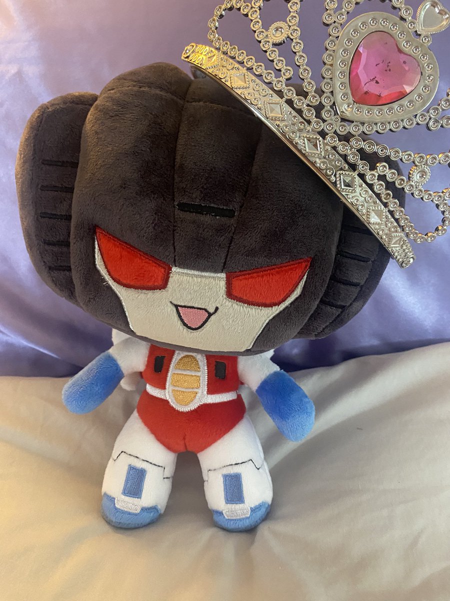 starscreamspaws's tweet photo. MY PLUSHIE BY @beriuos ARRIVED TODAY!!!! SHES SO CUTEEE🥹🥹💜💜💜 https://t.co/V8MV82PyXv