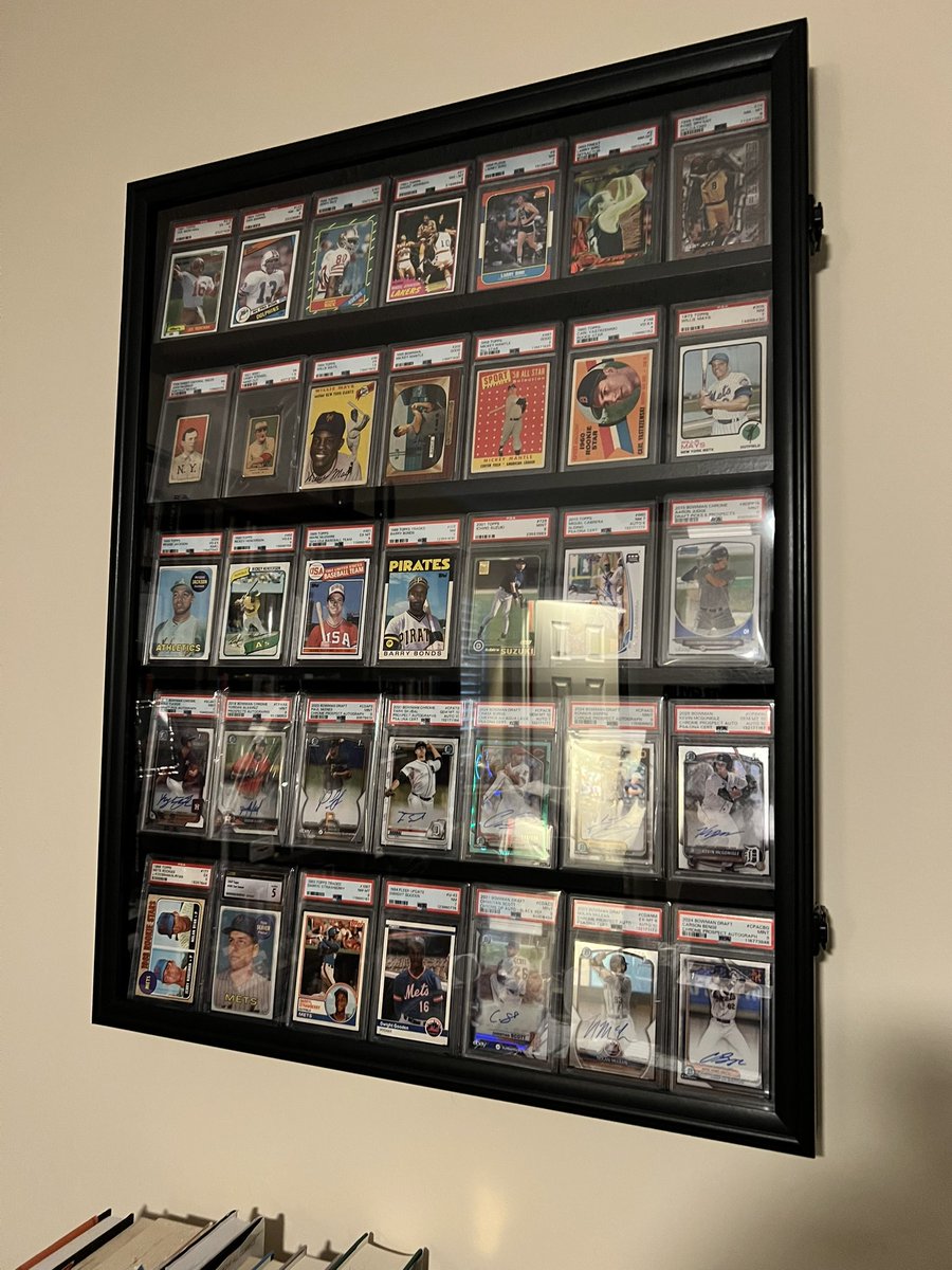sbruning81's tweet photo. @BiggzyRips Thank you for the help! I think you made a comment recently about displaying PCs vs. them being in a box in a closet. You motivated me to make that small, yet significant upgrade. So cool to see this everyday! #baseballcards https://t.co/jrpFpkr80M